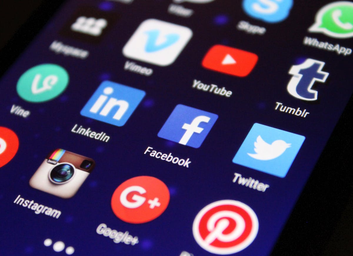 Best AI Tools for Social Media in 2026 (14 Tools Compared)